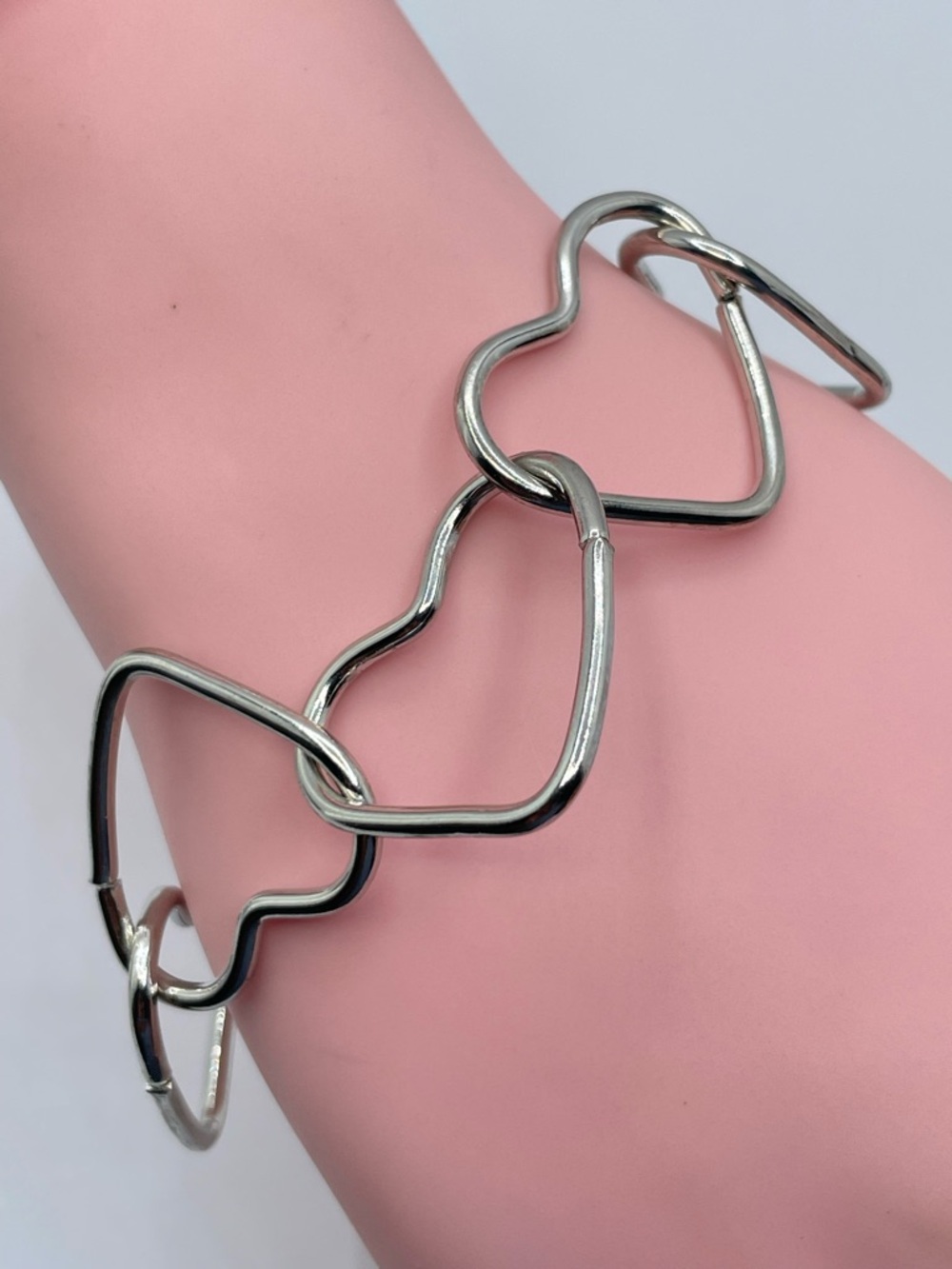 Silver Tone Heart Link Bracelet Modern Toggle Clasp